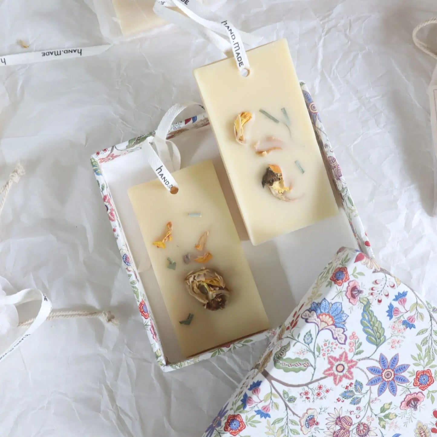 Wax tablets