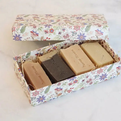 Mini soap bar gift set